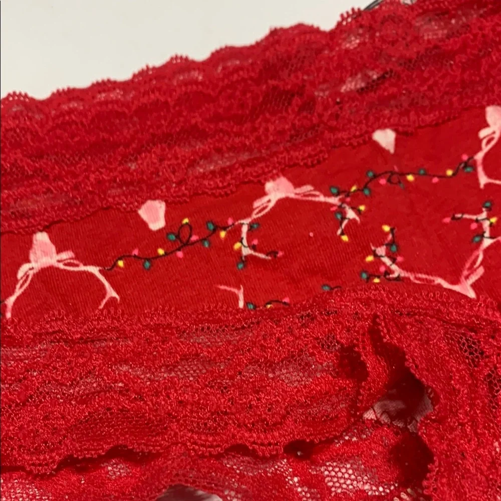 Victoria’s Secret - Red Lace Panties with‎ Deer Design - P005 XS